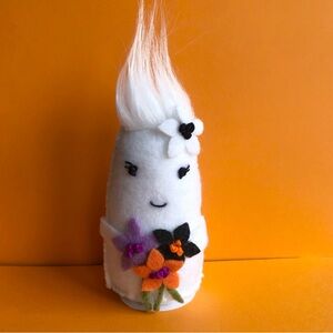 Hand-sewn felt "Whispy" Ghost, Booquet, summerween handmade, embroidery
